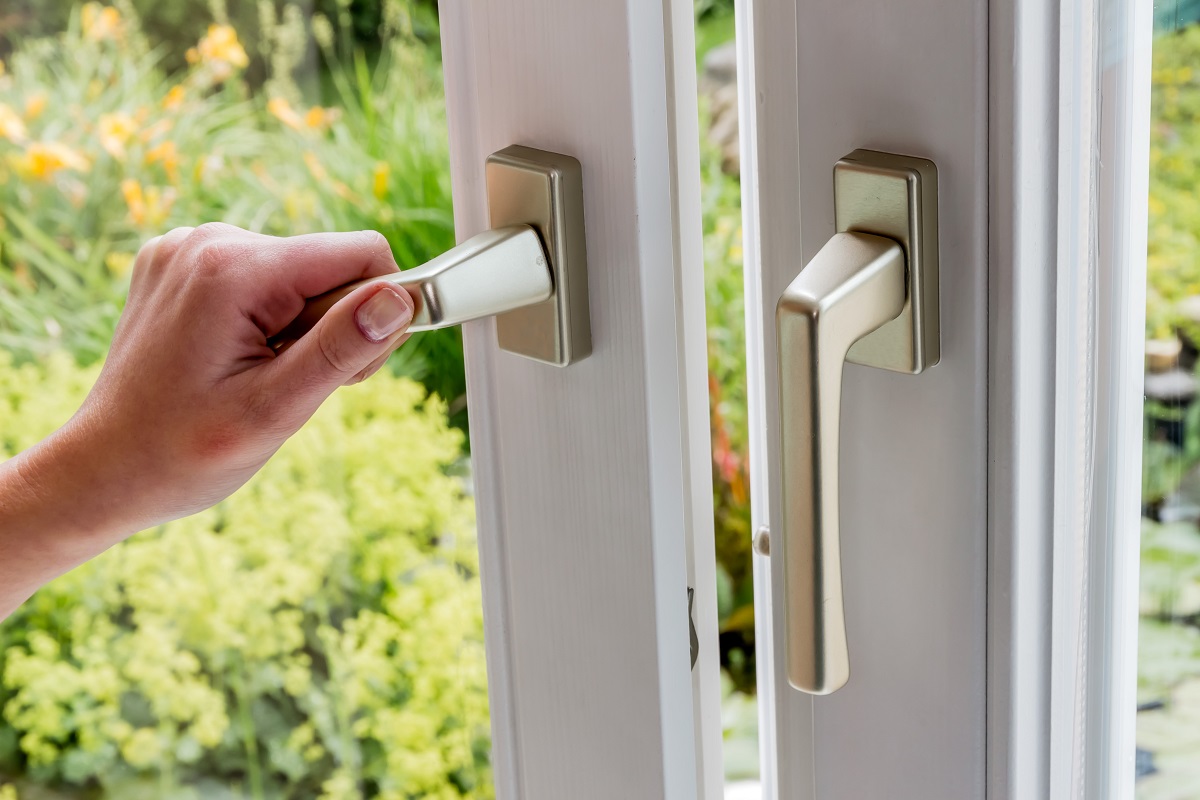 energy efficient door hardware glazing window handle